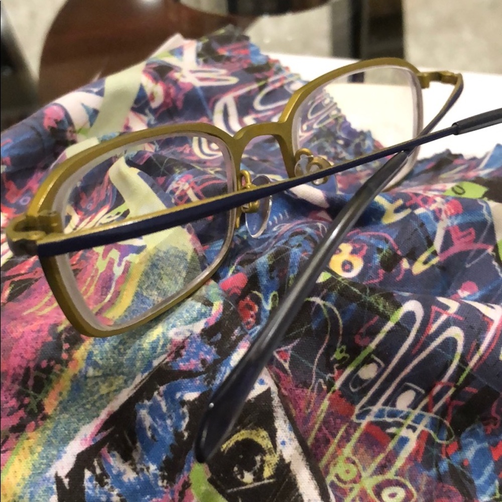 Bevel Designer Eyewear - Picture 8 of 9